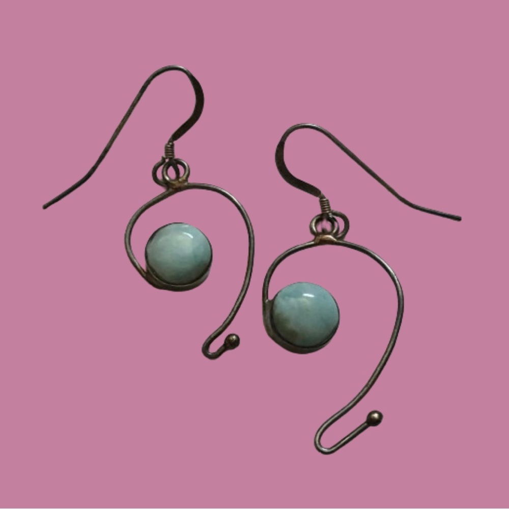 Vtg 925 sterling silver blue stone (Morganite? Larimer?) earrings